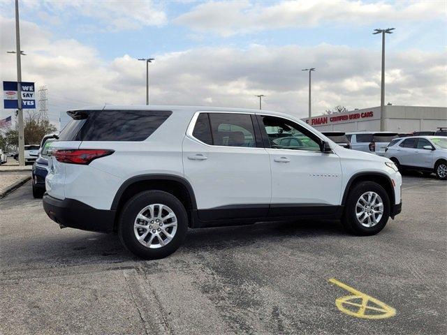 used 2023 Chevrolet Traverse car, priced at $27,488