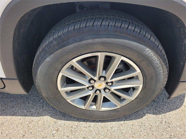 used 2023 Chevrolet Traverse car, priced at $29,488