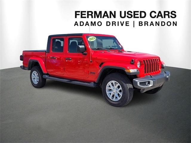 used 2023 Jeep Gladiator car, priced at $31,288