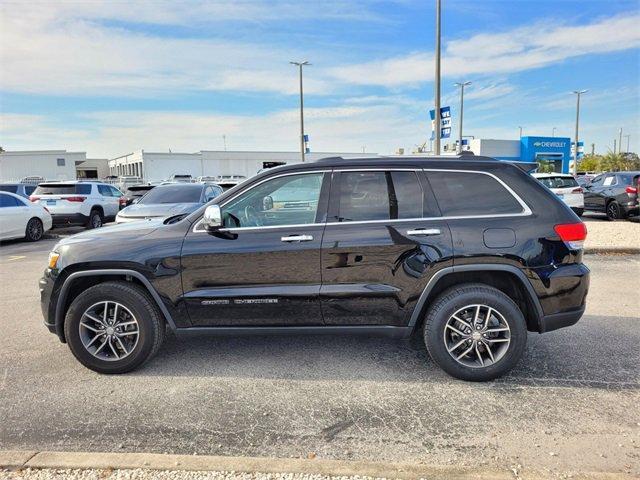 used 2017 Jeep Grand Cherokee car, priced at $17,988