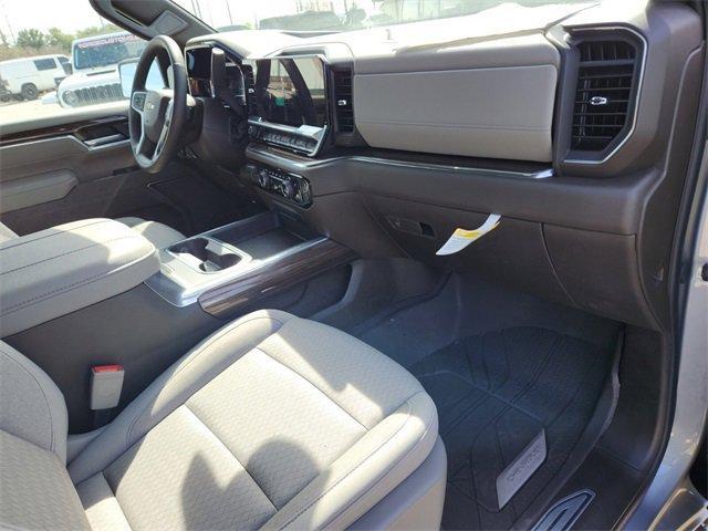 new 2025 Chevrolet Silverado 3500 car, priced at $75,020