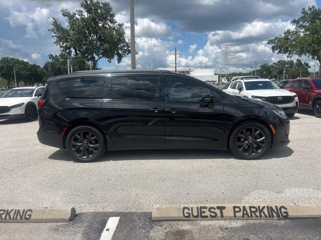 used 2018 Chrysler Pacifica car, priced at $15,987