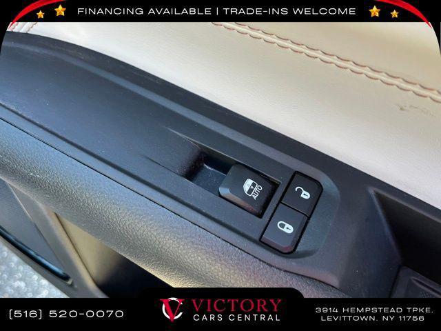 used 2025 Jeep Compass car, priced at $19,995