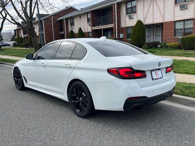 used 2022 BMW 530 car, priced at $26,895