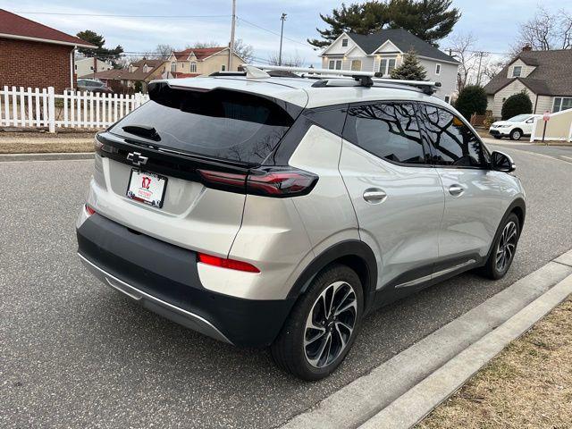 used 2022 Chevrolet Bolt EUV car, priced at $16,595