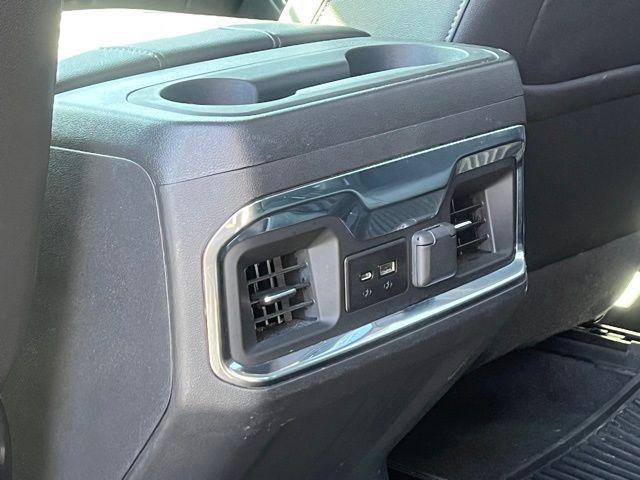 used 2022 GMC Sierra 1500 car, priced at $31,595