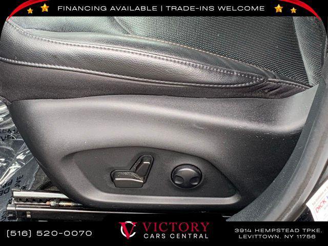 used 2022 Jeep Compass car, priced at $15,595