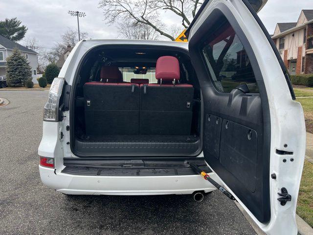 used 2022 Lexus GX 460 car, priced at $46,995