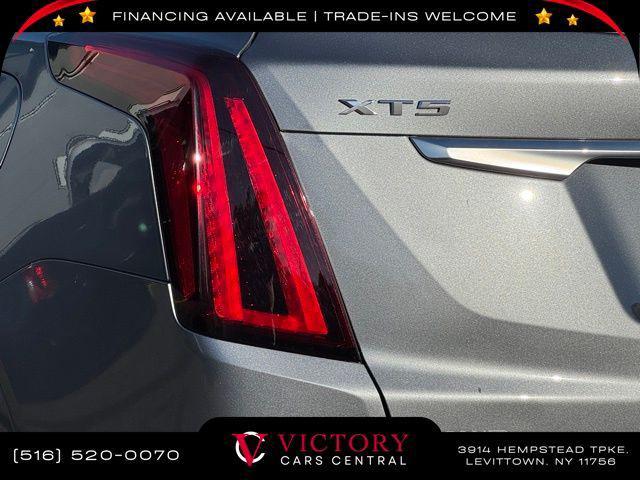 used 2022 Cadillac XT5 car, priced at $22,795
