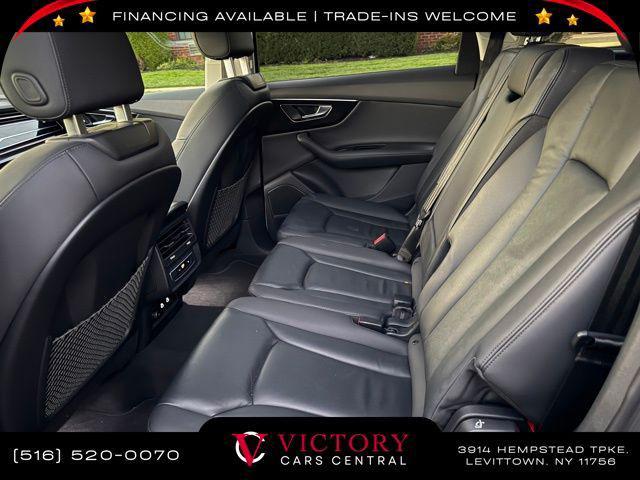 used 2023 Audi Q7 car, priced at $28,795