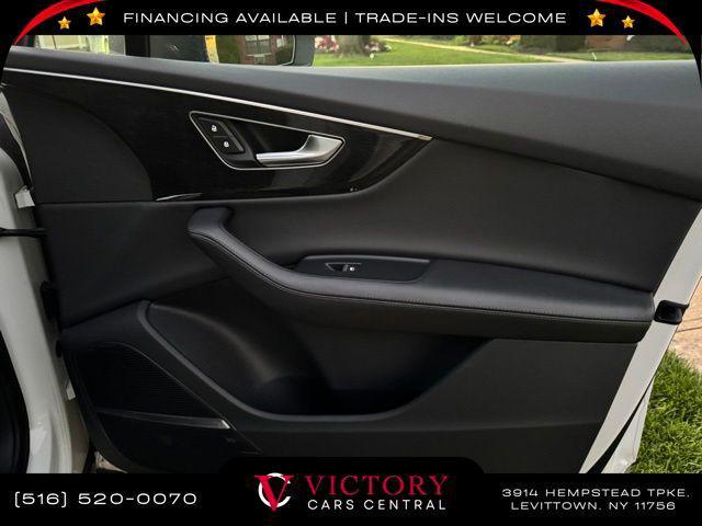 used 2023 Audi Q7 car, priced at $28,795