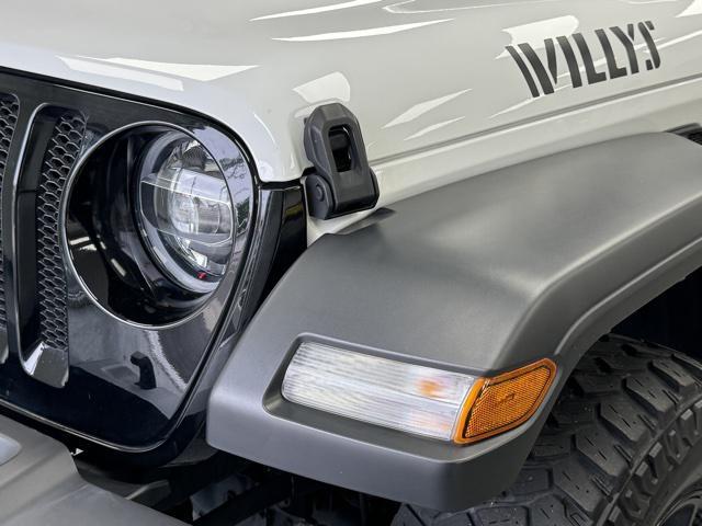 used 2022 Jeep Wrangler car, priced at $33,149