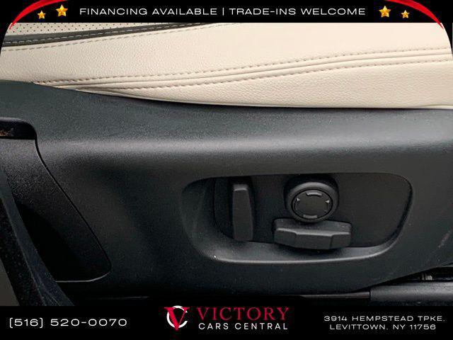 used 2021 Land Rover Range Rover Velar car, priced at $27,395