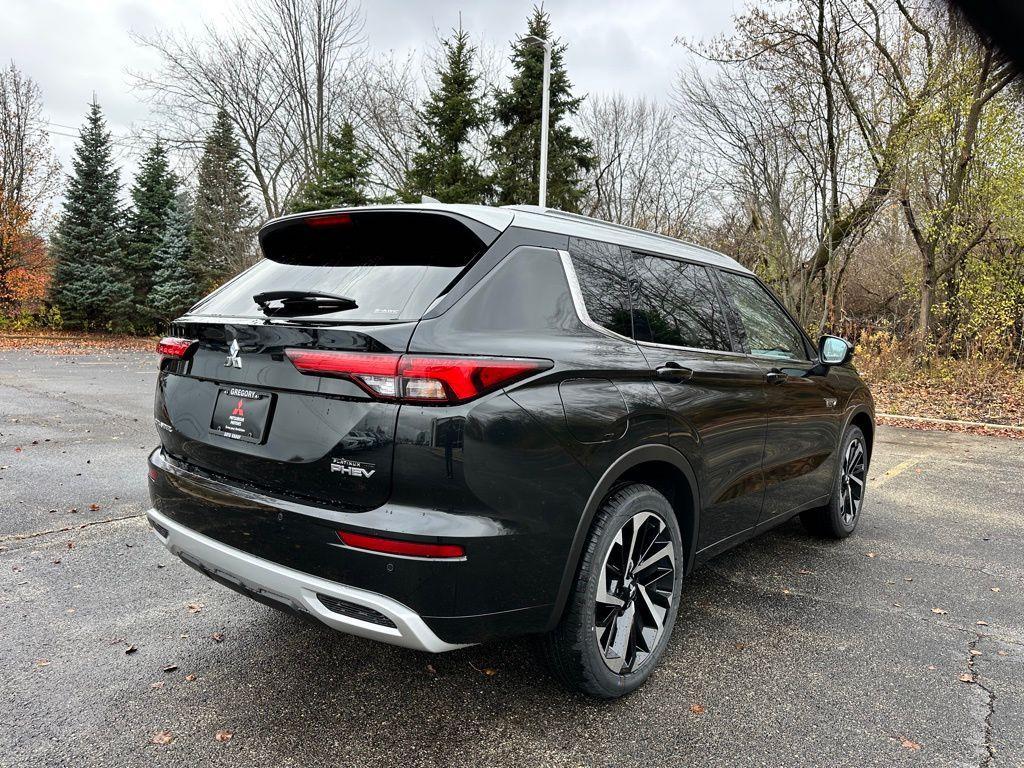 new 2025 Mitsubishi Outlander PHEV car, priced at $52,865