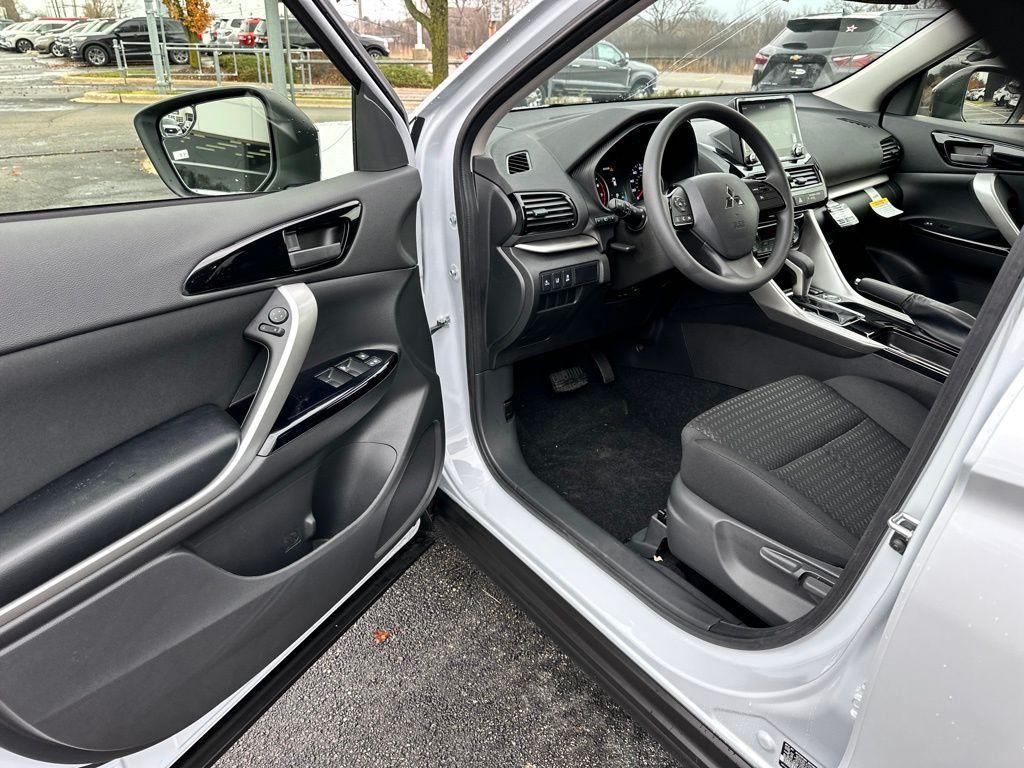 new 2026 Mitsubishi Eclipse Cross car, priced at $32,630