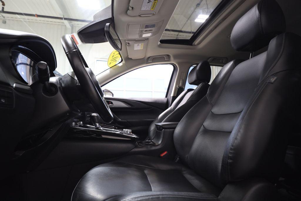 used 2023 Mazda CX-9 car, priced at $28,660