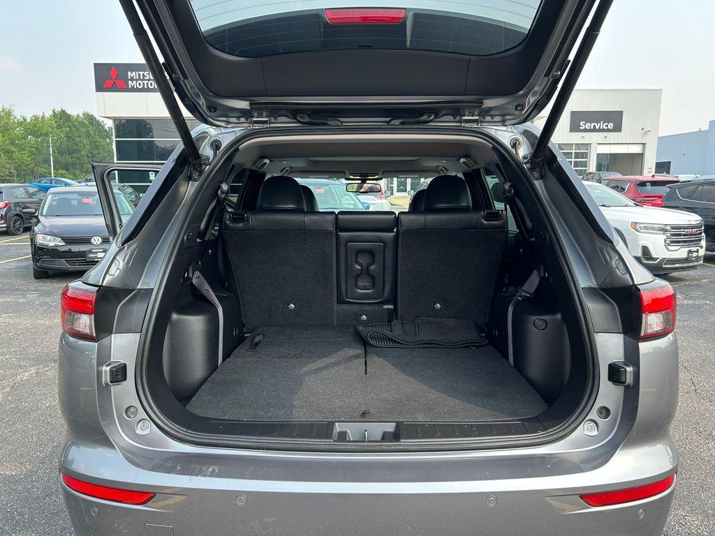 used 2022 Mitsubishi Outlander car, priced at $22,195