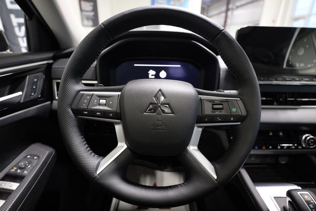 new 2025 Mitsubishi Outlander PHEV car, priced at $46,622