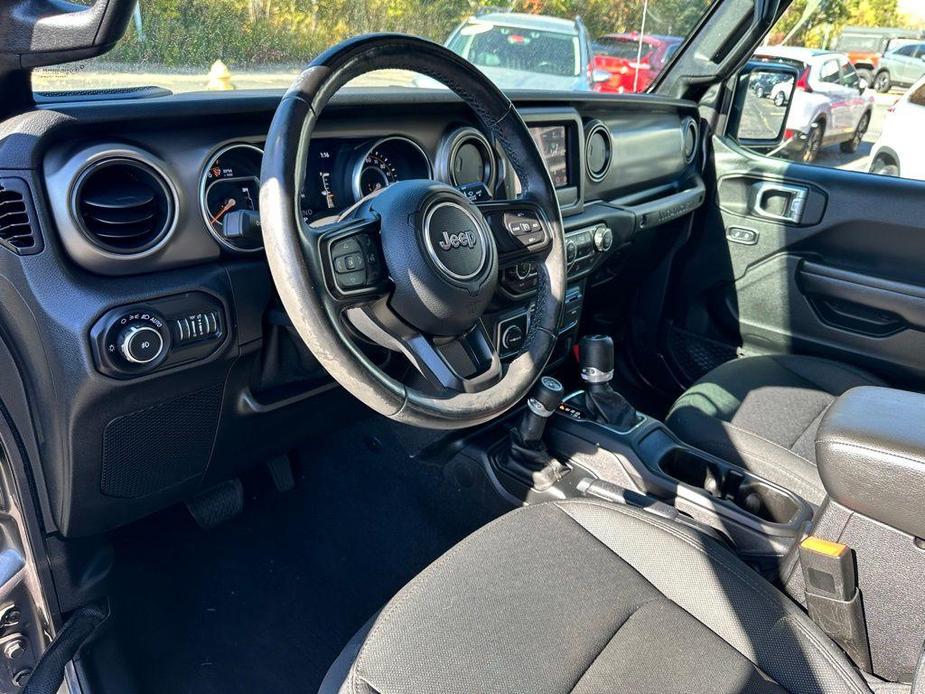 used 2021 Jeep Wrangler Unlimited car, priced at $27,197