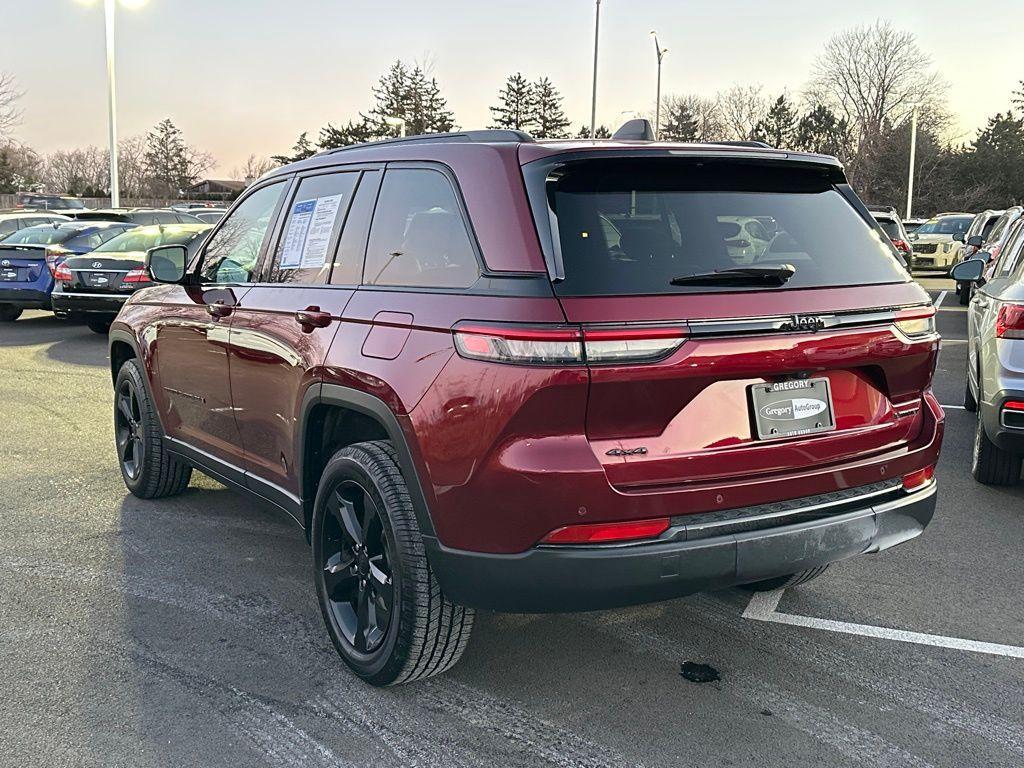 used 2023 Jeep Grand Cherokee car, priced at $24,998