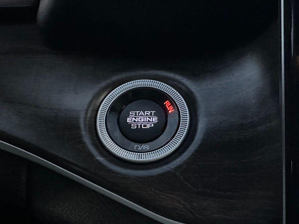 used 2023 Jeep Grand Cherokee car, priced at $24,998