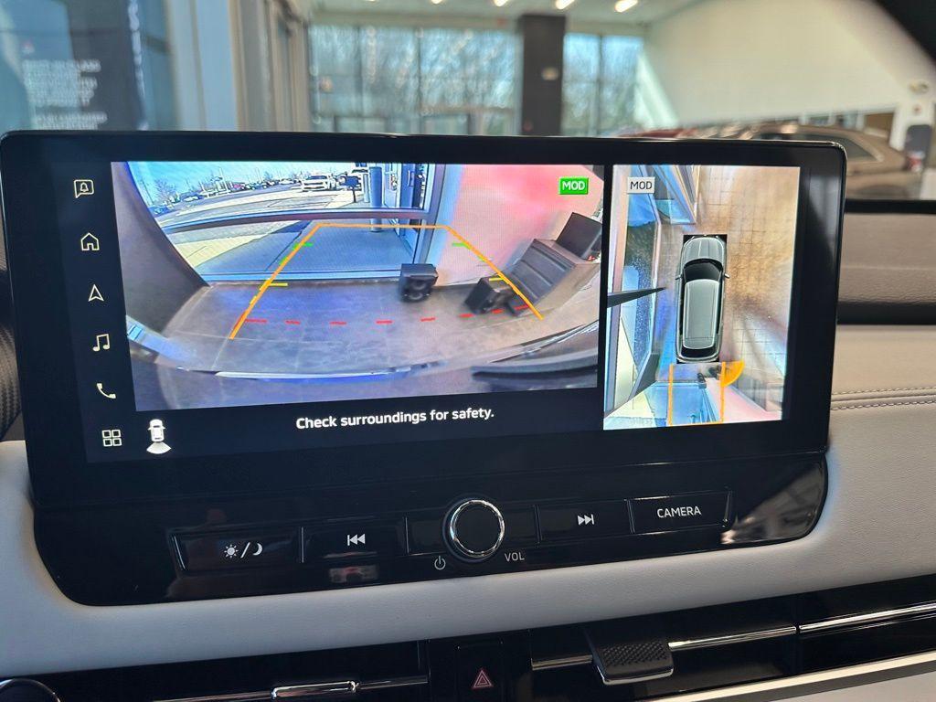 new 2025 Mitsubishi Outlander car, priced at $39,870