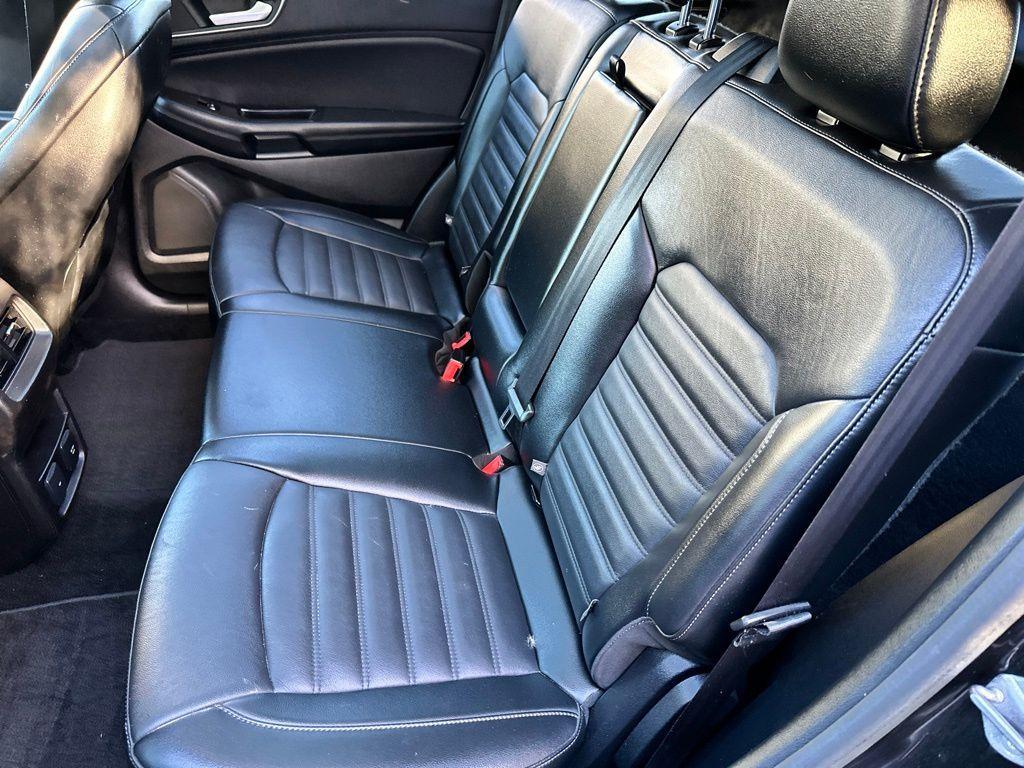 used 2015 Ford Edge car, priced at $5,482