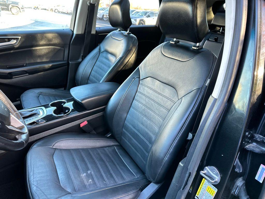 used 2015 Ford Edge car, priced at $5,482