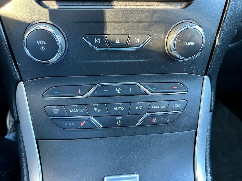 used 2015 Ford Edge car, priced at $5,482