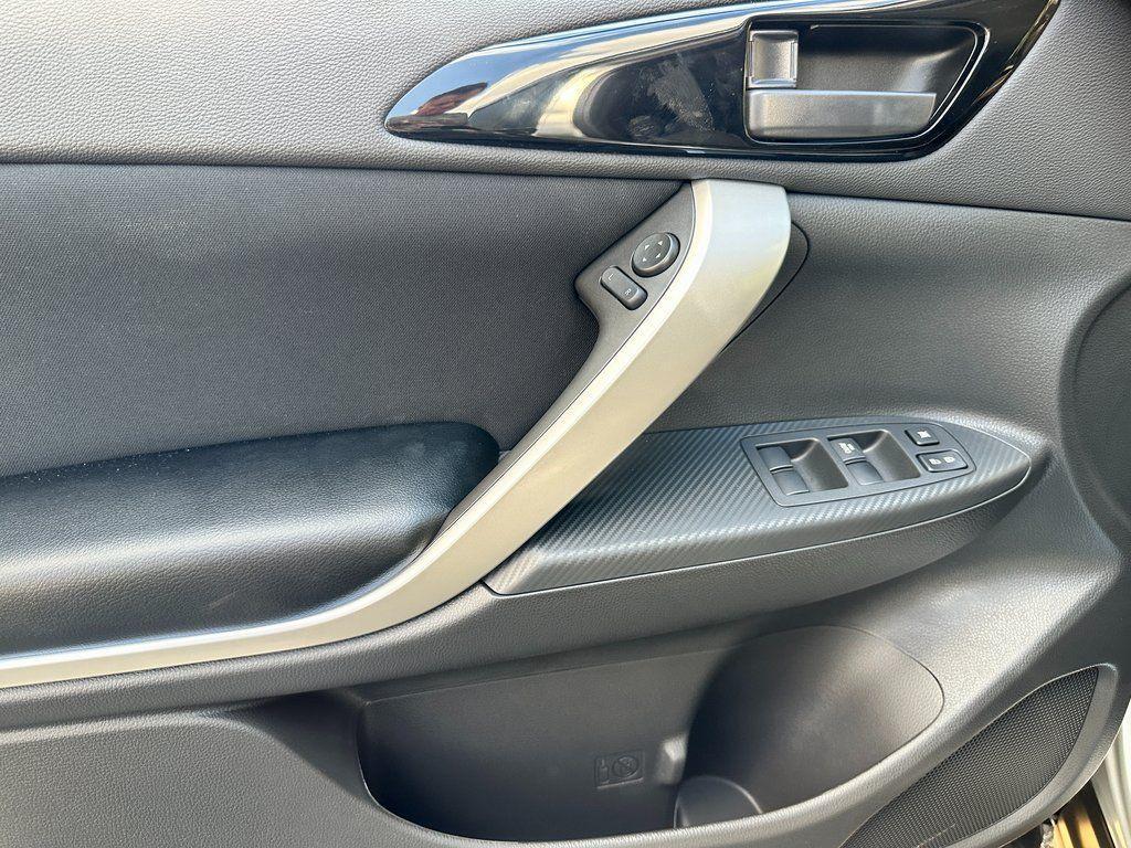 new 2024 Mitsubishi Eclipse Cross car, priced at $25,989