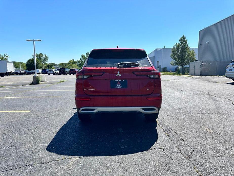 new 2024 Mitsubishi Outlander car, priced at $35,745