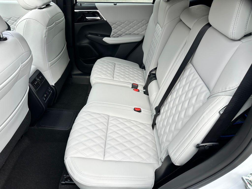 new 2025 Mitsubishi Outlander PHEV car, priced at $49,900