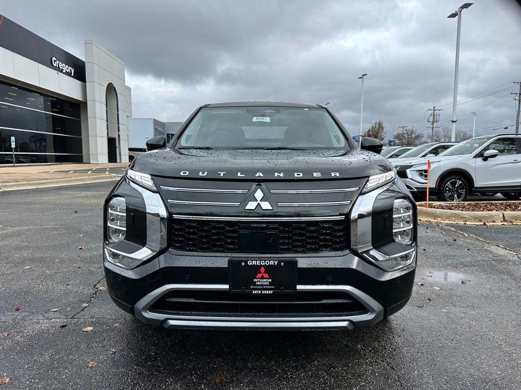new 2025 Mitsubishi Outlander car, priced at $41,845