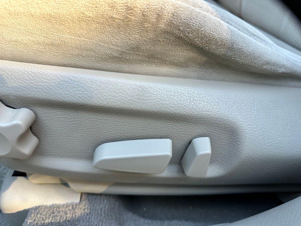 used 2007 Mazda Mazda6 car, priced at $3,432