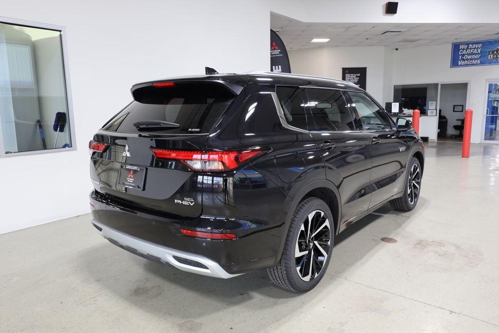 new 2025 Mitsubishi Outlander PHEV car, priced at $48,445