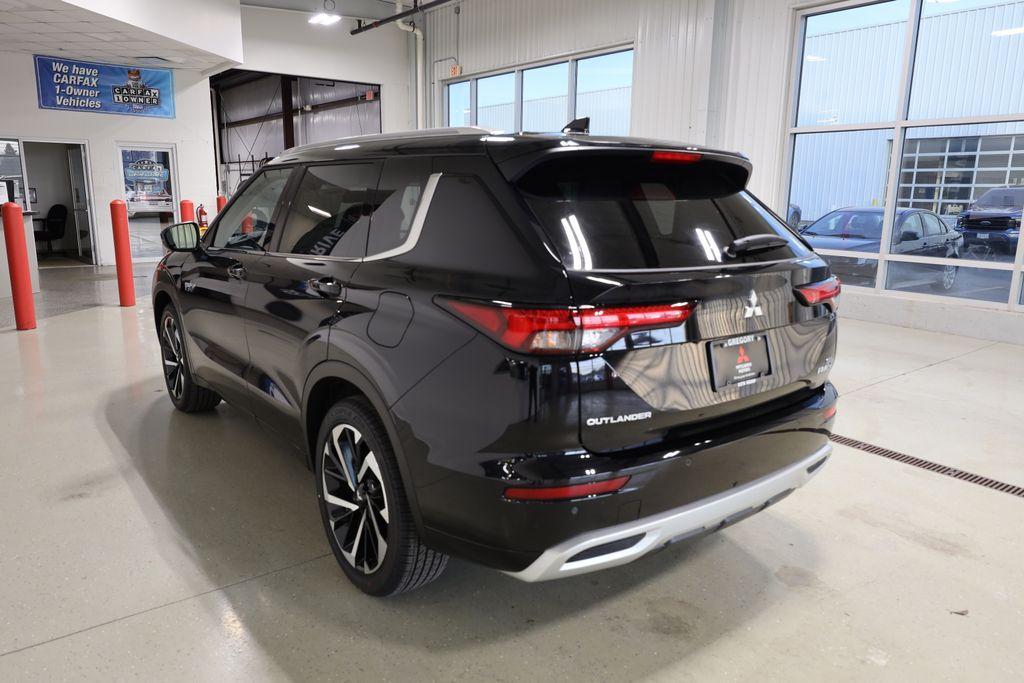 new 2025 Mitsubishi Outlander PHEV car, priced at $48,445