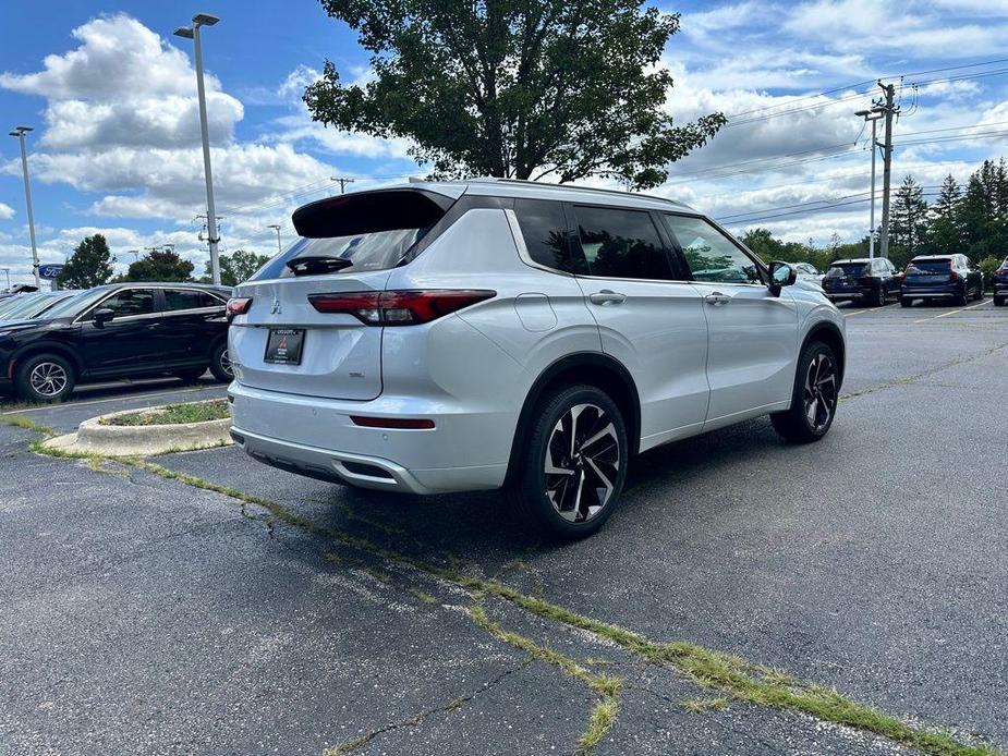 new 2024 Mitsubishi Outlander car, priced at $37,200