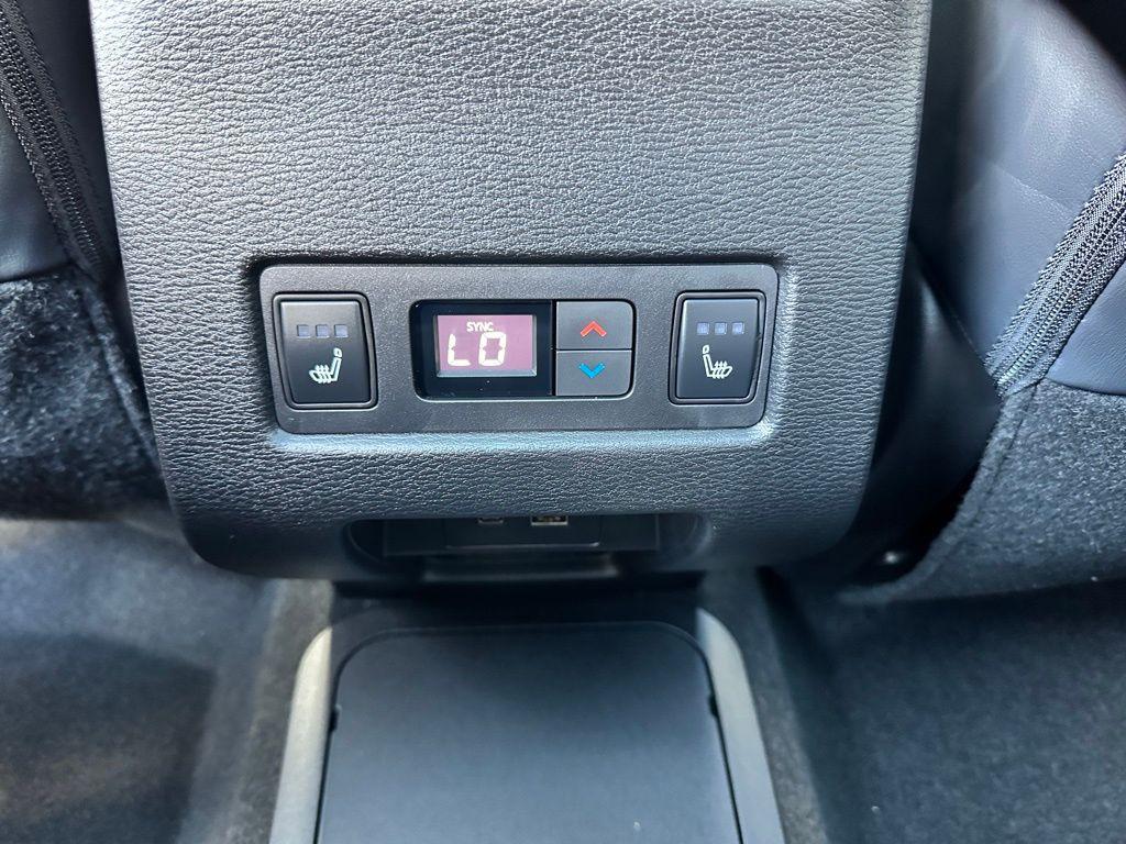 new 2025 Mitsubishi Outlander PHEV car, priced at $52,090