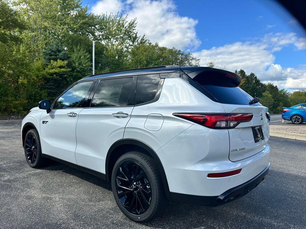 new 2025 Mitsubishi Outlander PHEV car, priced at $52,090