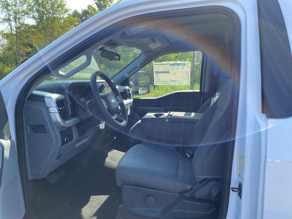 new 2025 Ford F-350 car, priced at $57,920