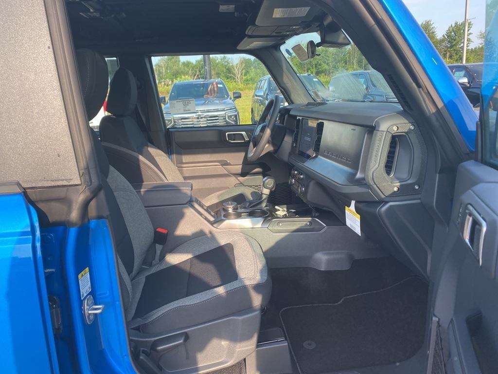 new 2025 Ford Bronco car, priced at $43,400