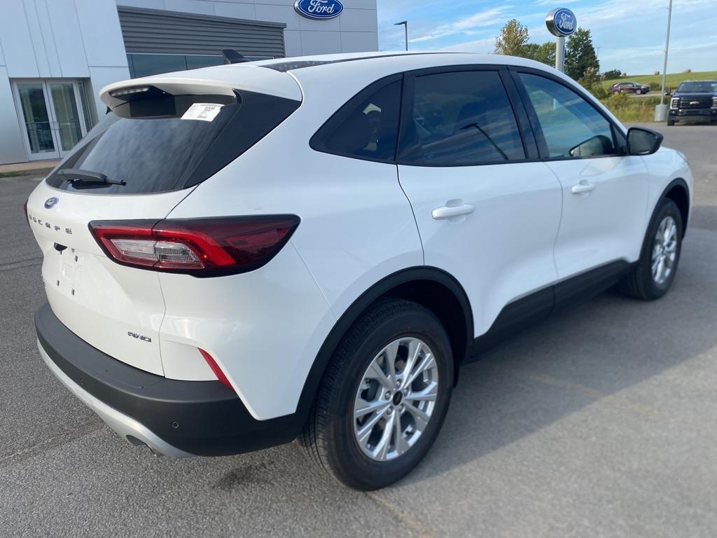new 2025 Ford Escape car, priced at $36,500