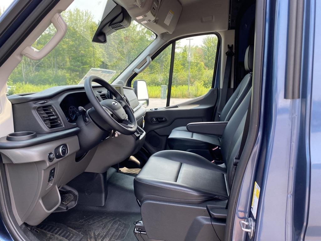 new 2025 Ford Transit-250 car, priced at $52,000
