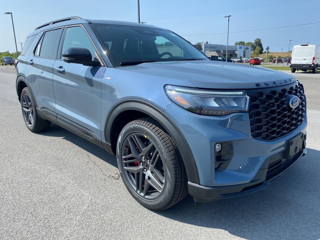 new 2025 Ford Explorer car, priced at $53,500