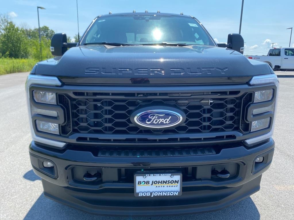 new 2025 Ford F-350 car, priced at $63,880