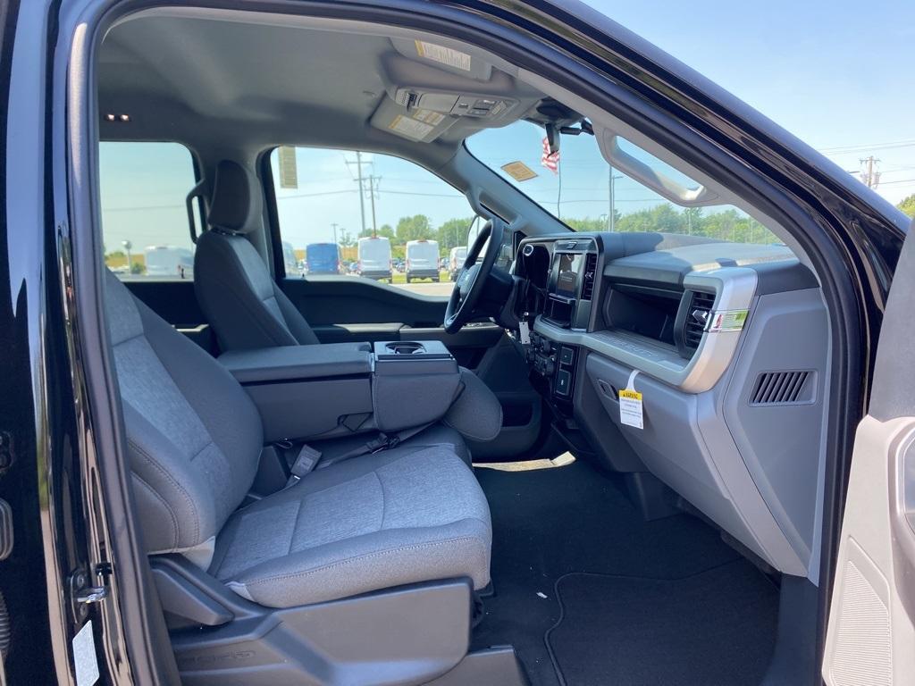 new 2025 Ford F-350 car, priced at $63,880
