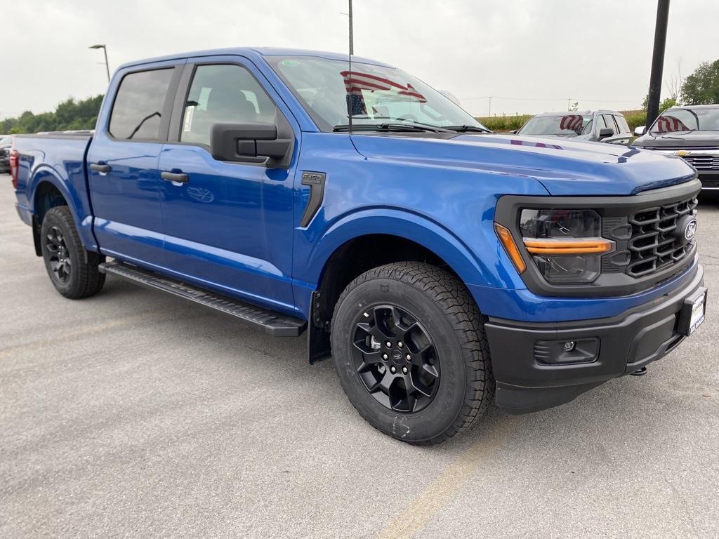 new 2025 Ford F-150 car, priced at $52,000