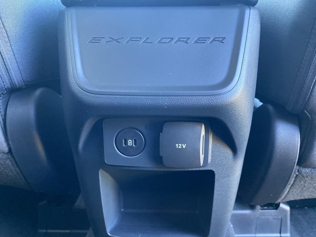 new 2025 Ford Explorer car, priced at $44,999
