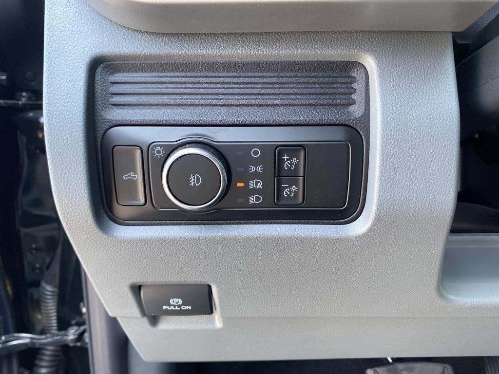 new 2025 Ford F-250 car, priced at $59,250