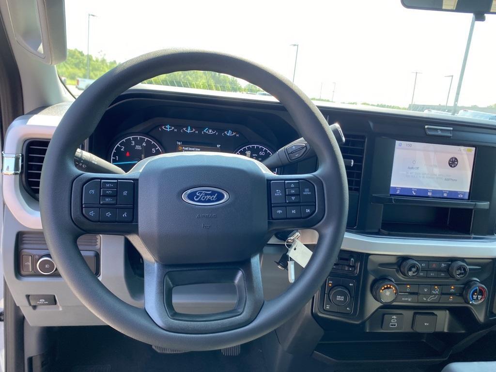 new 2025 Ford F-250 car, priced at $64,250